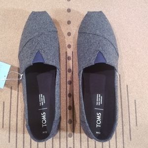 TOMS -BRAND NEW- Herringbone Men's Shoes